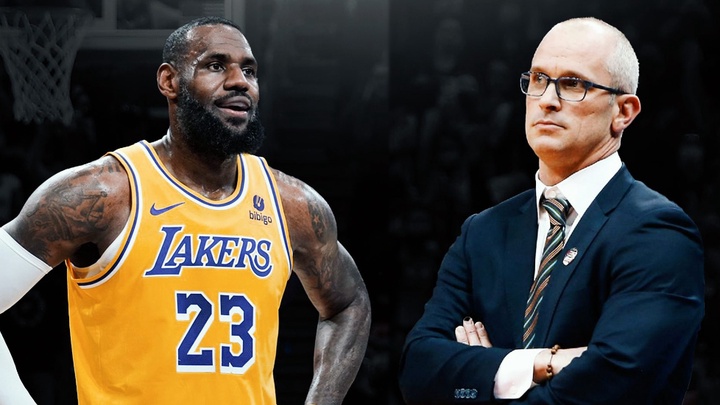 Los Angeles Lakers bất ngờ chuyển hướng, nhắm HLV vừa 2 năm liên tiếp vô địch NCAA?